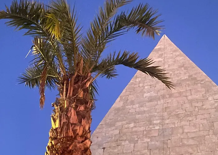 Piramide Rhome Rom
